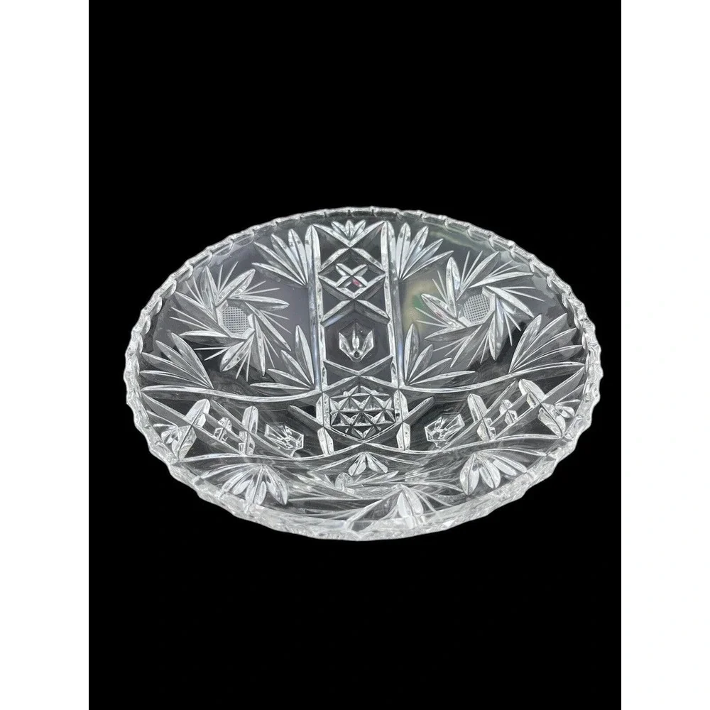 Anchor Hocking Prescut Clear Footed Candy Nut‎ Dish EAPC 8 3/4